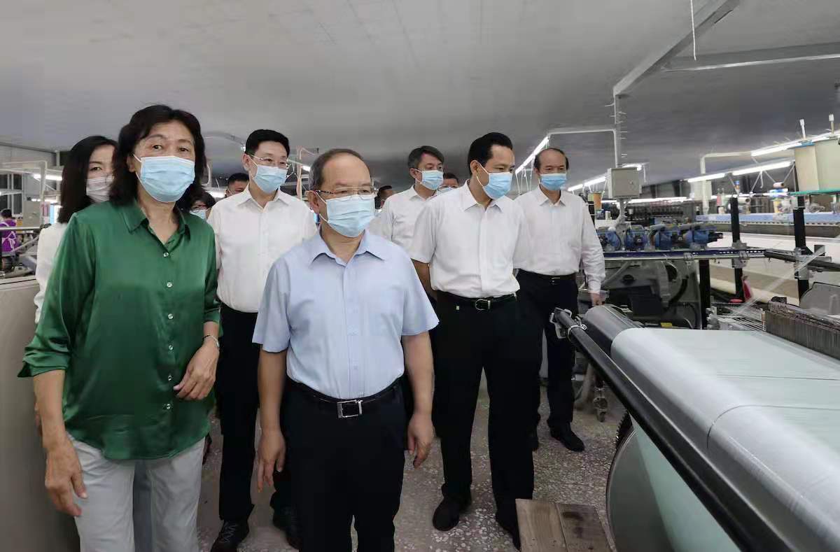 20210513鹿心社考察廣西嘉聯絲綢股份有限公司，了解繭絲綢產業優化升級情況。.jpg